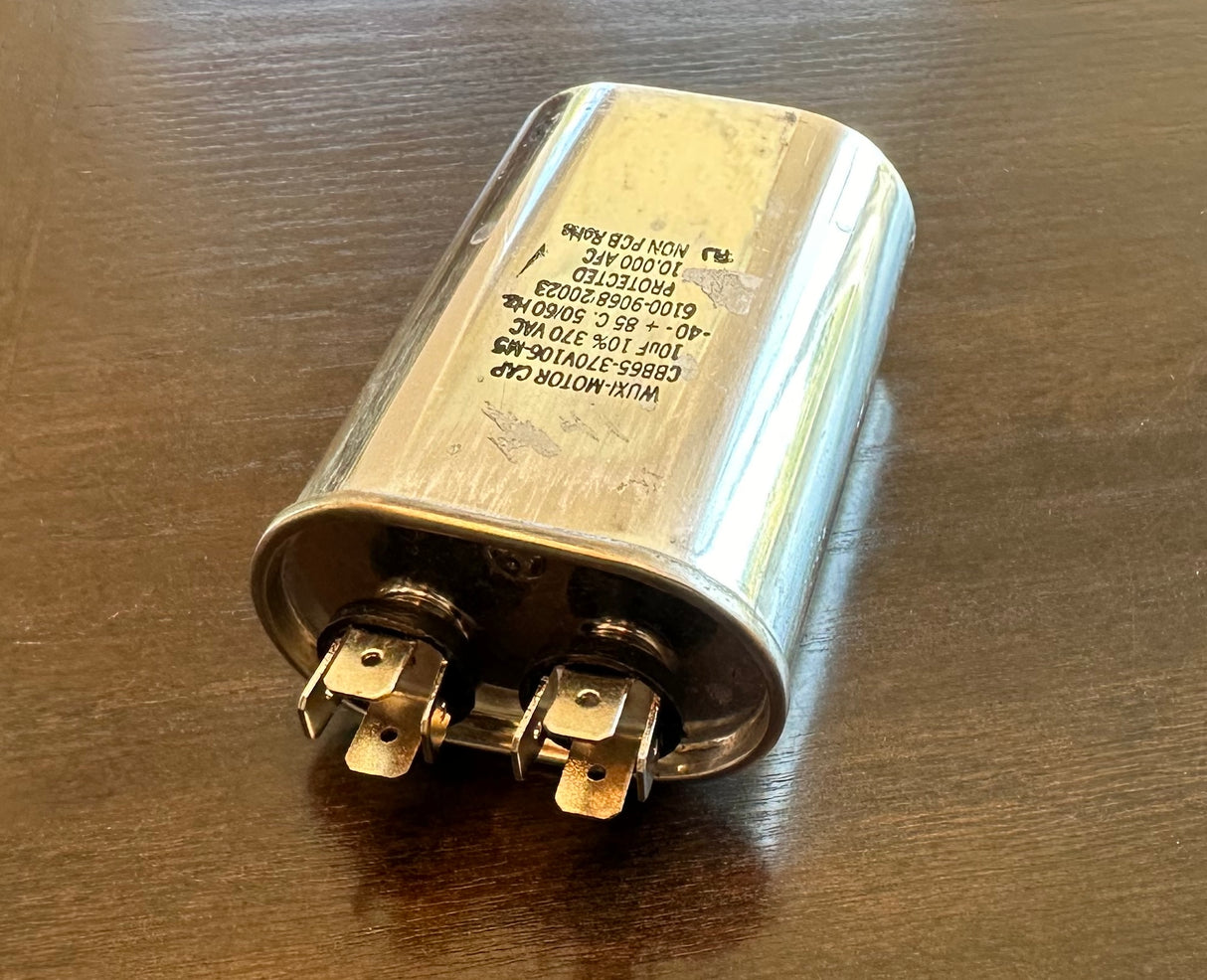 Blodgett 23077 - Motor Run Capacitor 370V, 10UF, 85 Deg C