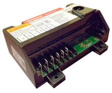 Load image into Gallery viewer, HoneyWell Ignition Control Module Box | Middleby Part # 42810-0114

